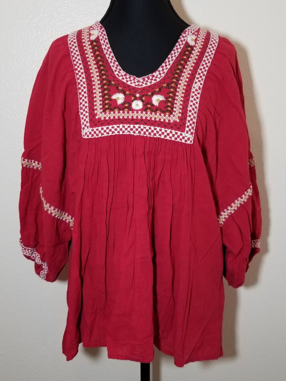 Max Studio Womens Small Red Embroidered Blouse Peasant Boho Hippie Earthy Gypsy - Picture 1 of 9